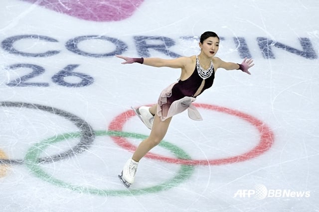 Kaori Sakamoto performing at the February Milan-Cortina d'Ampezzo Winter Olympics this year. /AFPBBNews=NEWS1