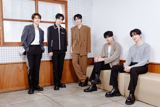 제로베이스원 /사진제공=웨이크원