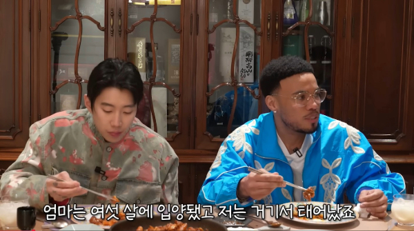 성시경 유튜브채널에 출연해 자신의 영화'Kpops'를 홍보중인 앤더슨 팩 /사진 성시경 유튜브 채널 캡처