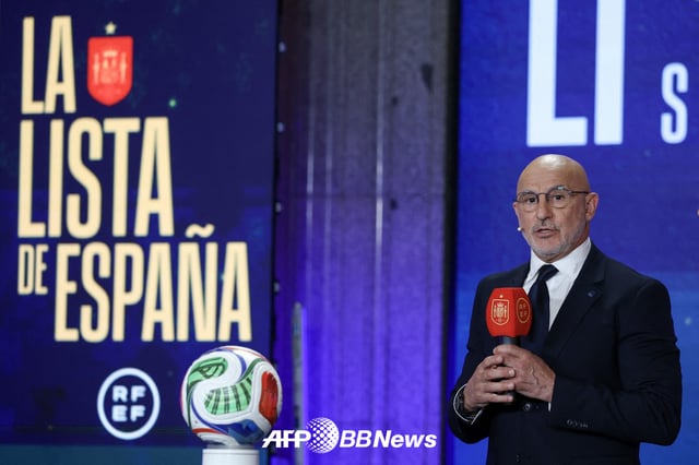 Spain national team head coach Luis de la Fuente announcing the 2026 FIFA North, Central America and Caribbean World Cup final roster. /AFPBBNews=NEWS1