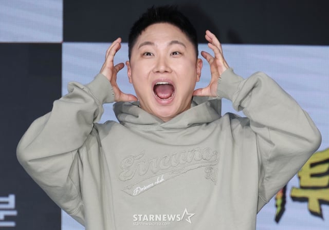크리에이터 빠니보틀이 27일 오후 서울 마포구 상암동 쇼킹케이팝센터에서 진행된 ENA 예능 '크레이지 투어' 제작발표회에 참석해 포즈를 취하고 있다. /2026.02.27 /사진=이동훈 photoguy@