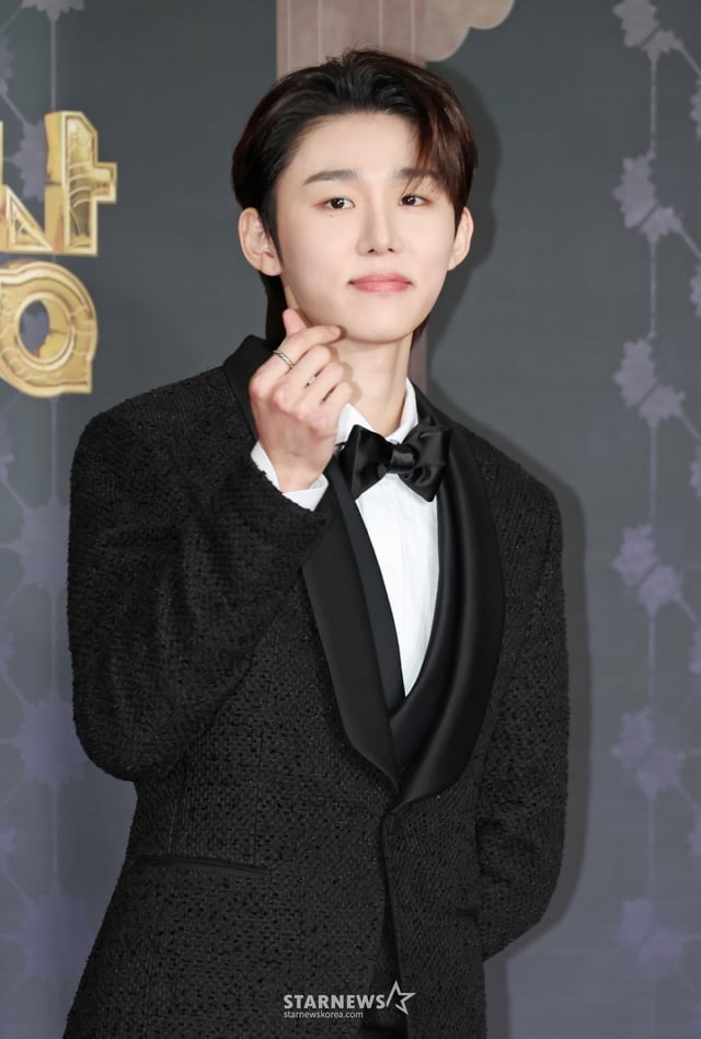 배우 서범준이 31일 오후 서울 마포구 상암동 SBS 프리즘센터에서 진행된 '2025 SBS 연기대상' 레드카펫행사에 참석해 포즈를 취하고 있다. /2025.12.31 /사진=이동훈 photoguy@