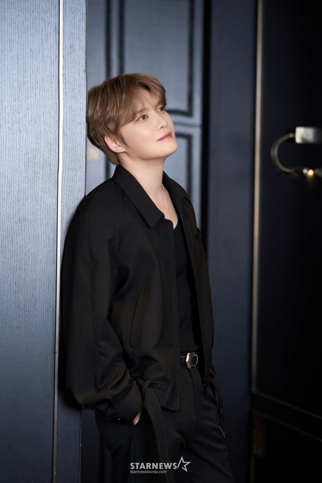 영화 '신사: 악귀의 속삭임'의 주연배우 김재중이 16일 진행된 라운드 인터뷰를 위해 포즈를 취하고 있다. /사진제공=라이브러리컴퍼니 2026.06.16 /사진=이동훈 photoguy@