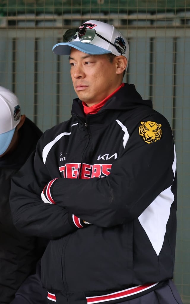 Lee Beom-ho, KIA first-division pitching coach. /Photo=KIA Tigers