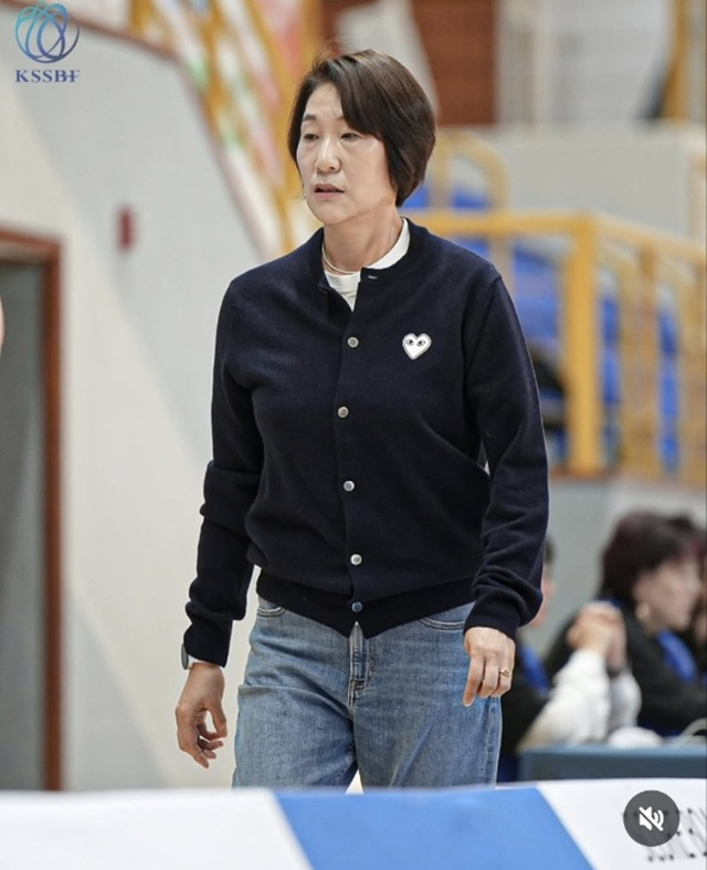 광주 수피아여고의 김명희 코치. /사진=/사진=한국중고농구연맹 SNS