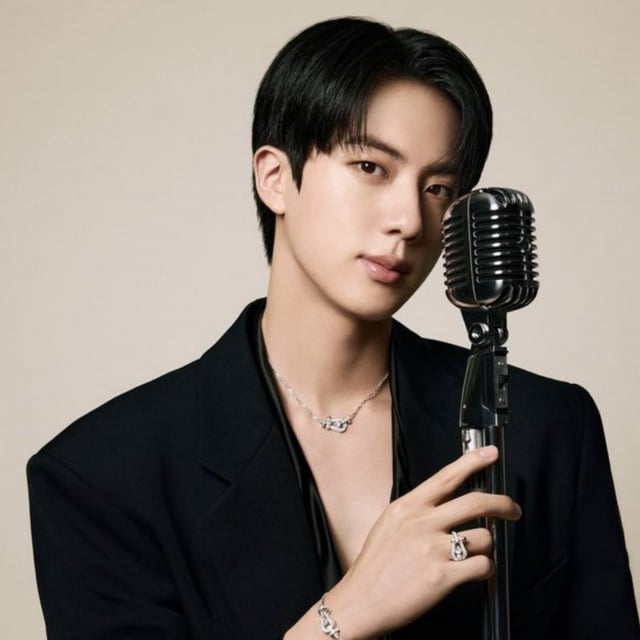 BTSのジン、アイドルピック男性部門で57週連続1位..ウィークリー全体