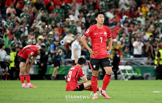 2026 북중미월드컵 A조 3차예선 대한민국 대 남아공 경기가 25일(한국시간) 멕시코 몬테레이 에스타디오 BBVA에서 열렸다. 후반전 선제골을 허용하며 남아공에 0-1로 패해 조3위에 머문 대표팀, 태극전사들의 아쉬움이 크다. 2026.06.24. /사진=김진경 kim.jinkyung@