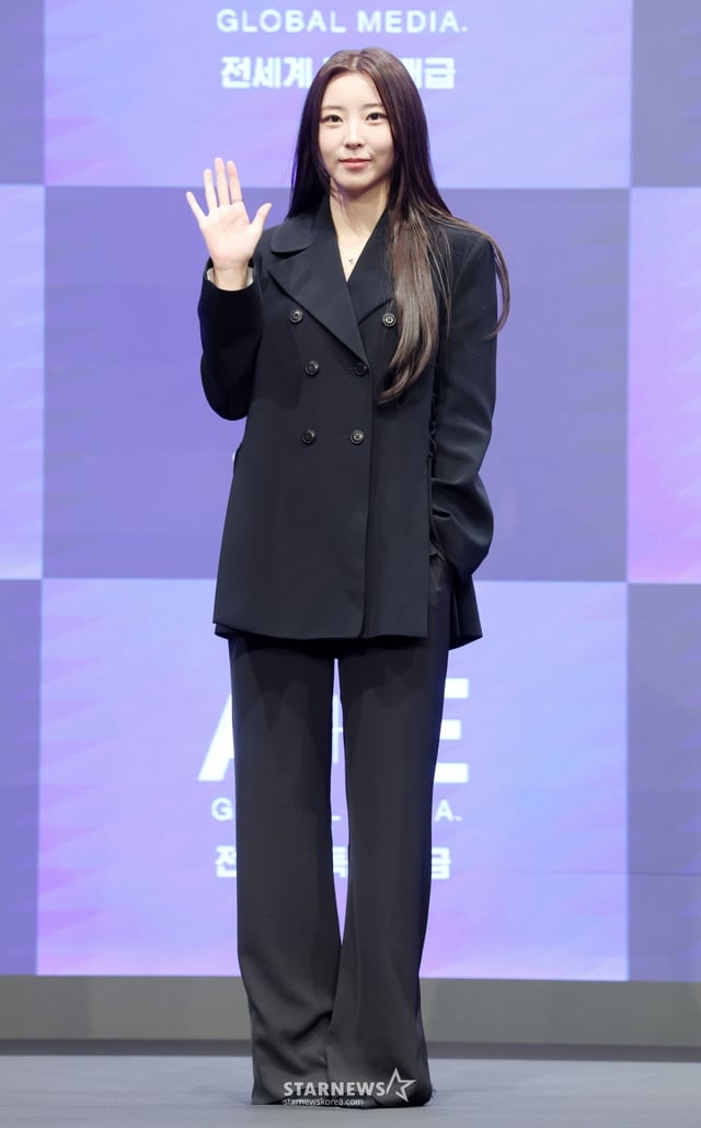 배우 권소현이 30일 서울 구로구 더세인트에서 진행된 라이프타임채널 드라마 '공감세포' 제작발표회에 참석해 포즈를 취하고 있다. /2026.06.30 /사진=김휘선 hwijpg@