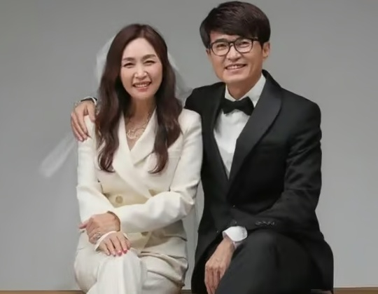 조갑경, 홍서범 /사진=MBC에브리원·MBN '다 컸는데 안 나가요'