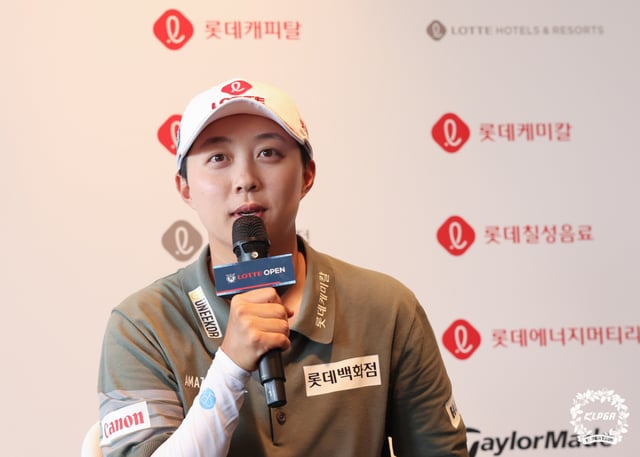 우승 인터뷰 중 김효주. /사진=KLPGA 제공