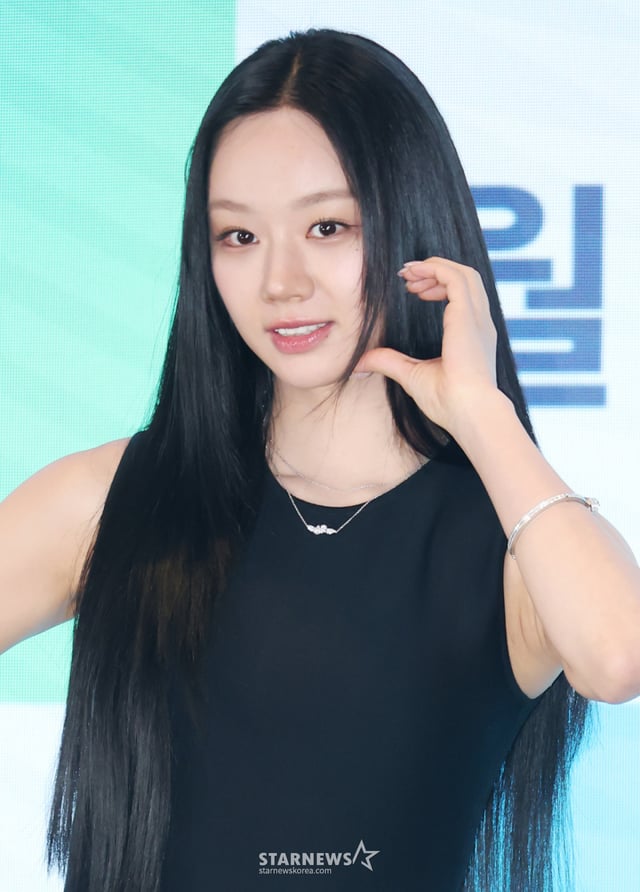배우 이혜리가 7일 오후 서울 구로구 더 세인트에서 진행된 ENA 월화드라마 '그대에게 드림' 제작발표회에 참석해 포즈를 취하고 있다. 꿈을 이루고 돌아온 천재 영화감독 우수빈과 꿈을 잊은 채 사는 생계형 리포터 주이재의 재회 후일담을 그린 로맨틱 코미디 '그대에게 드림'은 오는 13일 첫 방송된다. /2026.07.07 /사진=이동훈 photoguy@