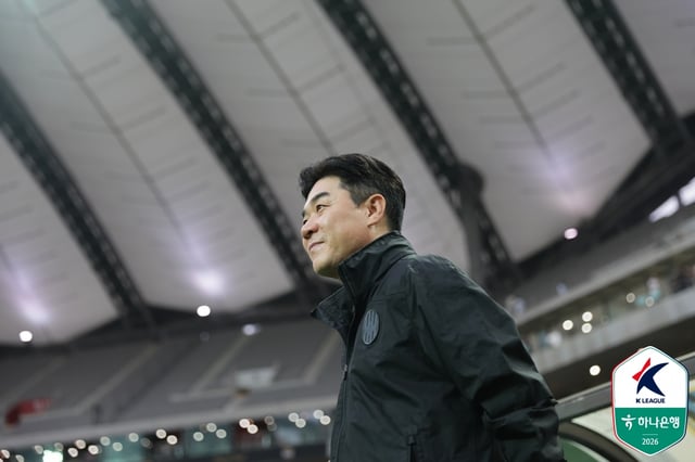 윤정환 인천 유나이티드 감독. /사진=한국프로축구연맹 제공