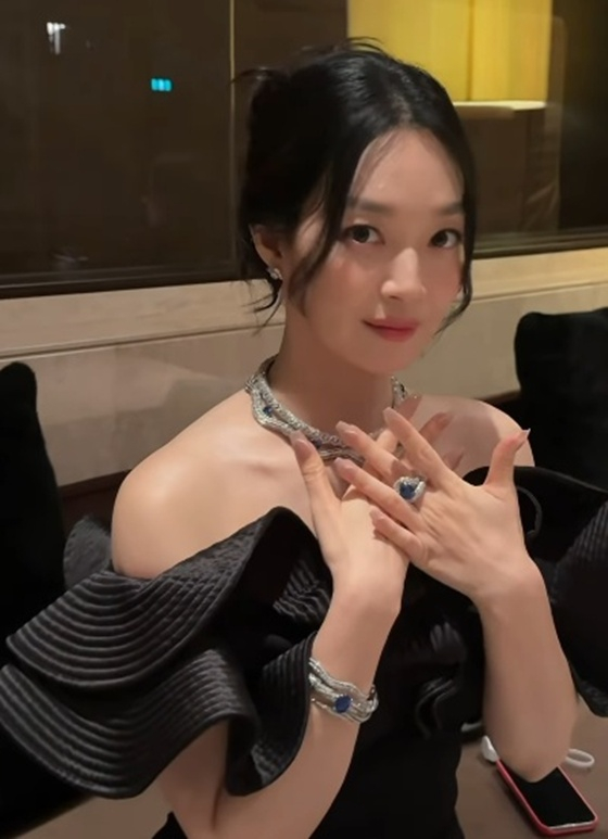 /사진=신민아 SNS