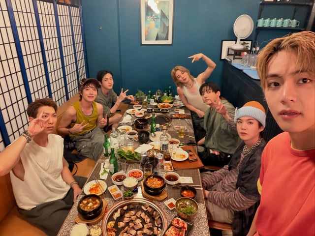 /사진=방탄소년단 뷔 SNS