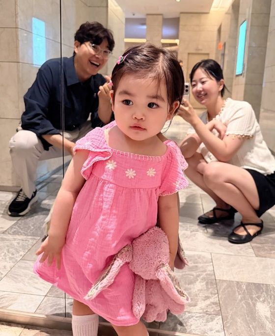 박수홍(왼쪽부터), 딸 재이, 김다예/사진=박수홍 SNS