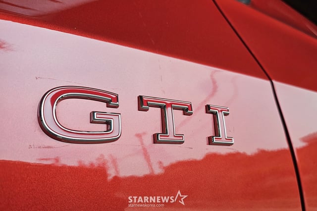 폭스바겐 골프 GTI