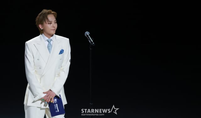 (부산=뉴스1) 이재명 기자 = 제48차 유네스코 세계유산위원회 홍보대사인 가수 지드래곤이 19일 부산에서 열린 개회식에서 발언을 하고 있다. (청와대통신사진기자단) 2026.7.19/뉴스1 Copyright © 뉴스1. All rights reserved. 무단 전재 및 재배포, AI학습 이용 금지. /사진=(부산=뉴스1) 이재명 기자