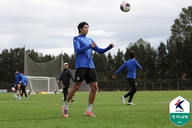 仁川(インチョン)ユナイテッド冬季訓練当時のチョン·テウクの姿。 /写真=韓国プロサッカー連盟提供
