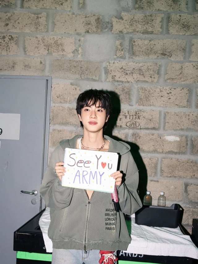/Photo=BTS Jin Instagram