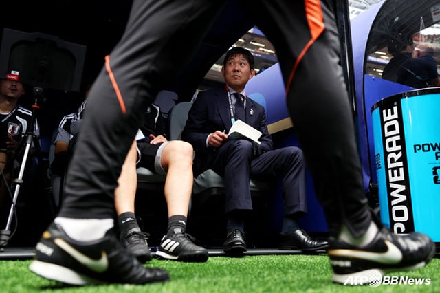 森安肇監督が試合の準備をしている。 /AFPBBNews=ニュース1