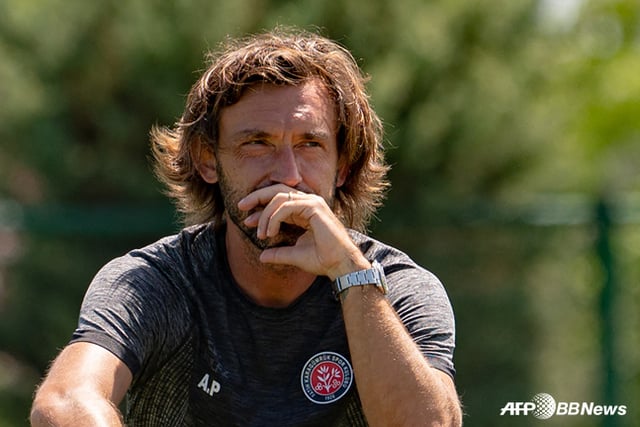 Huấn luyện viên Andrea Pirlo. /AFPBBNews=NEWS1