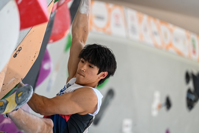 Boulder 1st place Park Beom-jin. /Photo=Korea Mountaineering Federation provided