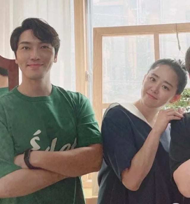 De izquierda a derecha: Jeong Pyeong, Moon Geun-young / Foto=Redes sociales de Jeong Pyeong