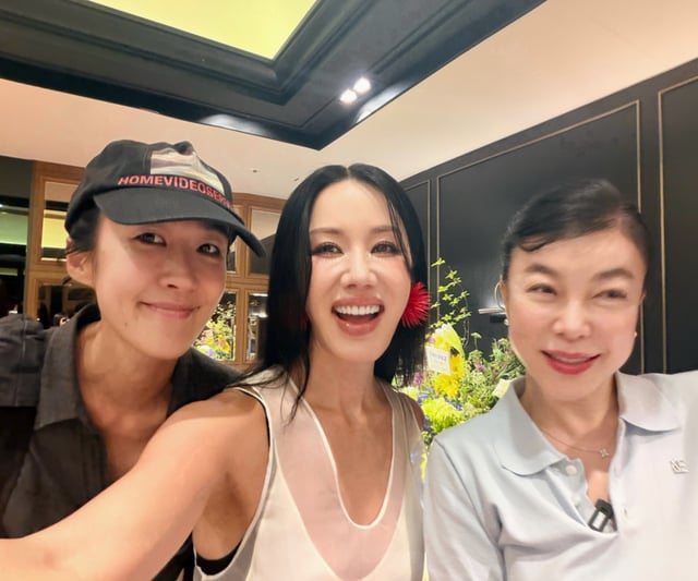 ホン·ジンギョン オム·ジョンファ チェ·ファジョン / 写真=オム·ジョンファ インスタグラム