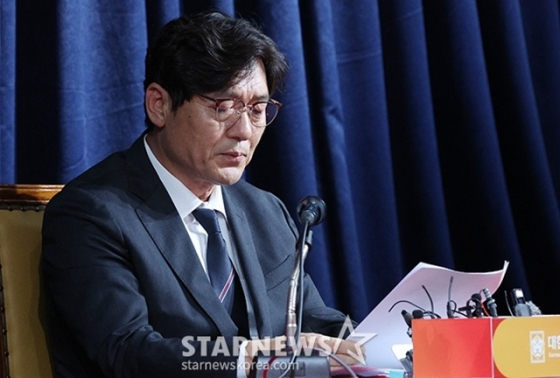 브리핑하는 이임생 전 대한축구협회 기술총괄이사의 모습. /사진=뉴시스