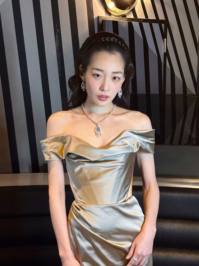 /foto=Kim Min-ha, redes sociales