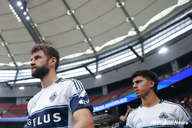 Thomas Müller (left). /AFPBBNews=NEWS1