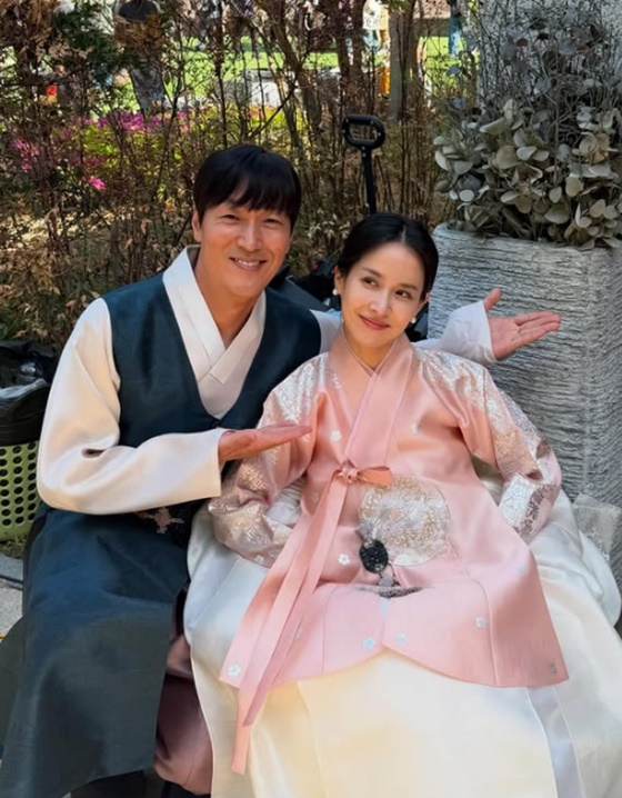 김재철, 조여정/사진=김재철 SNS