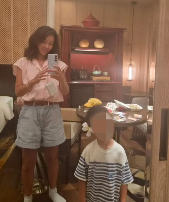 황정음 /사진=황정음 SNS