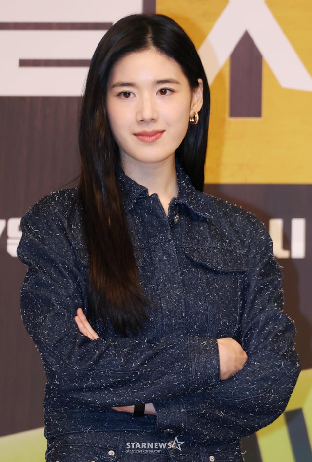 배우 정은채가 4일 오전 서울 양천구 목동 SBS에서 진행된 금토드라마 '재벌X형사2' 제작발표회에 참석해 포즈를 취하고 있다. /2026.08.04 /사진=이동훈 photoguy@