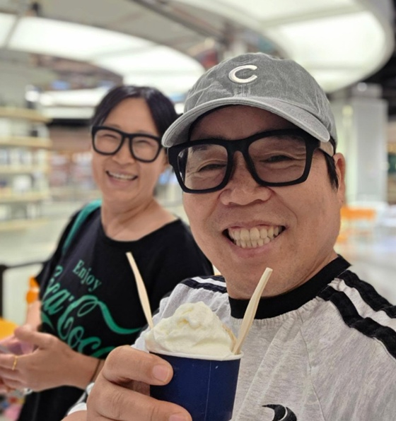 정은표와 그의 아내/사진=정은표 SNS