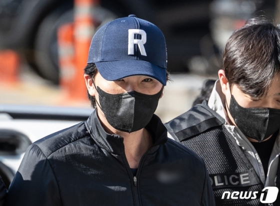 Oh Jae-won appears at Seoul Central District Court on March 21, 2024, for a substantive review of the arrest warrant regarding drug use allegations. /Photo=NEWS1