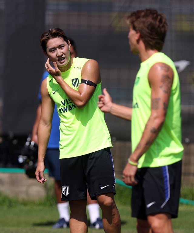 Lee Kang-in during Atletico Madrid's training session ahead of the match against Manchester City. /Photo=Capture from Atletico Madrid's official website