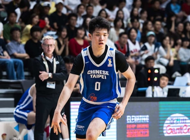 Lin Ting-chen en el partido contra Corea celebrado el 3 de julio en Goyang. /foto=Sitio web oficial de FIBA
