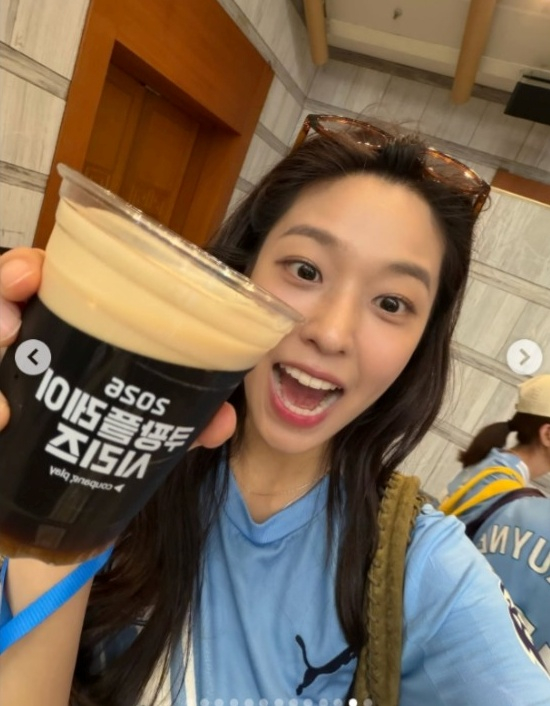 설현. /사진=설현 SNS