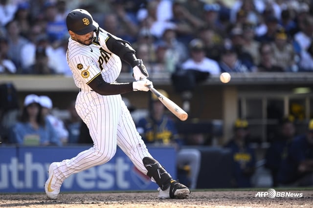 Campusano's walk-off RBI hit moment. /AFPBBNews=NEWS1