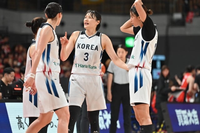 14日、東京で行われた日本との女子バスケットボール評価戦に出場した大韓民国女子バスケットボール代表チームの選手たち。 /写真=日本バスケットボール協会提供