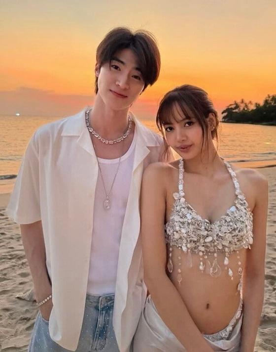 Blue Pongthawat, Lisa / Captura de Instagram