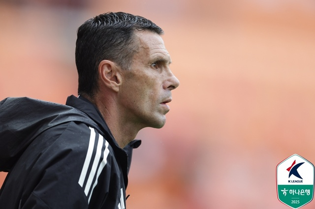 Former Jeonbuk Hyundai Motors manager Gus Poyet. /Photo=Korea Professional Football League