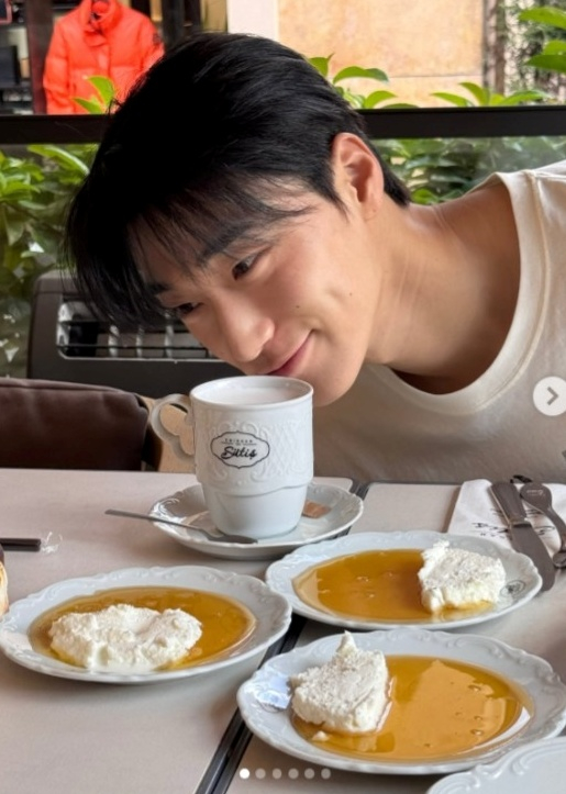 /Photo=San SNS