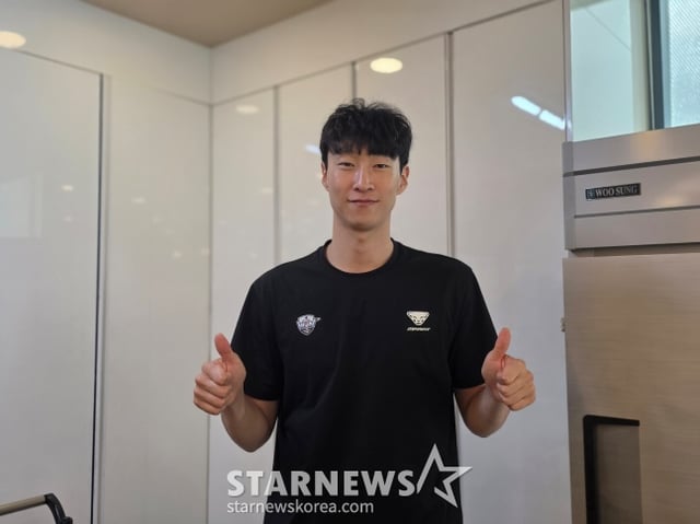 友利卡郑成圭近日在位于仁川广域市的友利卡俱乐部食堂接受了《明星新闻》的采访。/图片=记者金东润