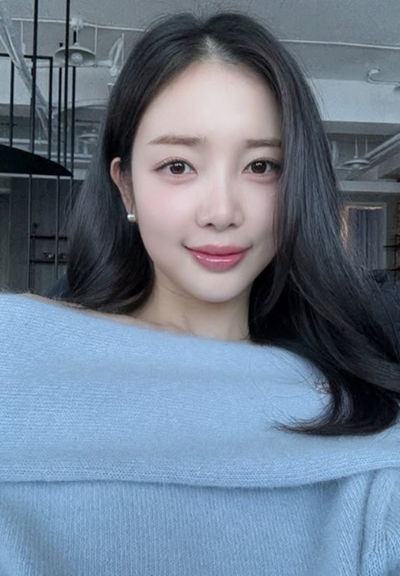 /사진=윤채경 SNS