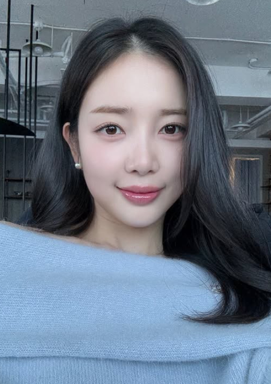 /Photo=Yoon Chae-kyung SNS