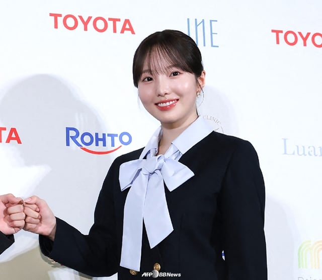 지난 5월 기자회견을 열고 현역 복귀를 선언하는 혼다 마린. /AFPBBNews=뉴스1