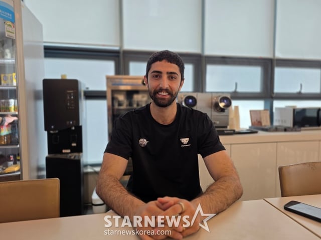Woori Card's Martin recently met with StarNews for an interview at the club house restaurant of Woori Card, located in Incheon Metropolitan City. /Photo=Reporter Kim Dong-yoon