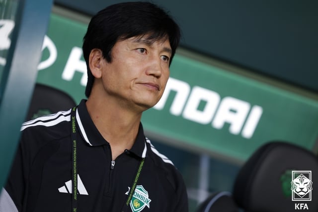 鄭正溶（チョン·ジョンヨン）全北現代（チョンブク·ヒョンデ）監督。 /写真=大韓サッカー協会提供